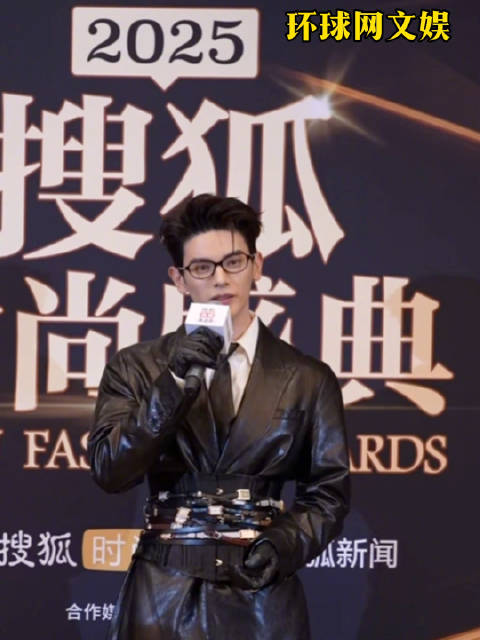 姚弛分享随母姓的原因|姚弛_新浪新闻