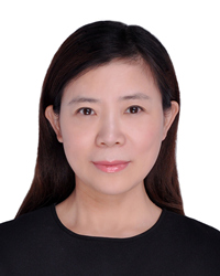 （中国信保党委委员赵蓉）