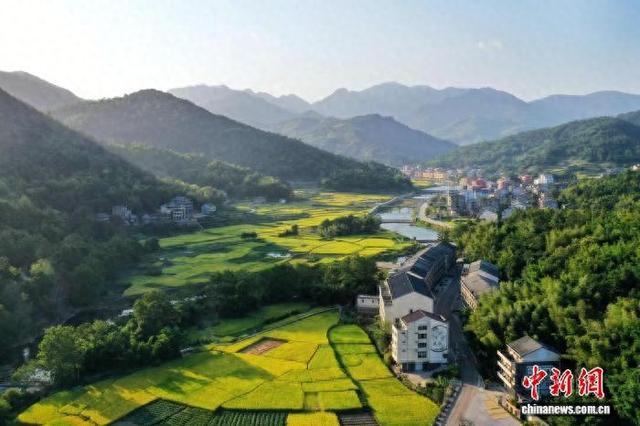 芳庄乡一景。 周小玲 供图