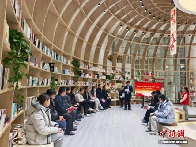 宁阳县居民团体在德化书院举行读书活动。宁阳县委宣传部供图