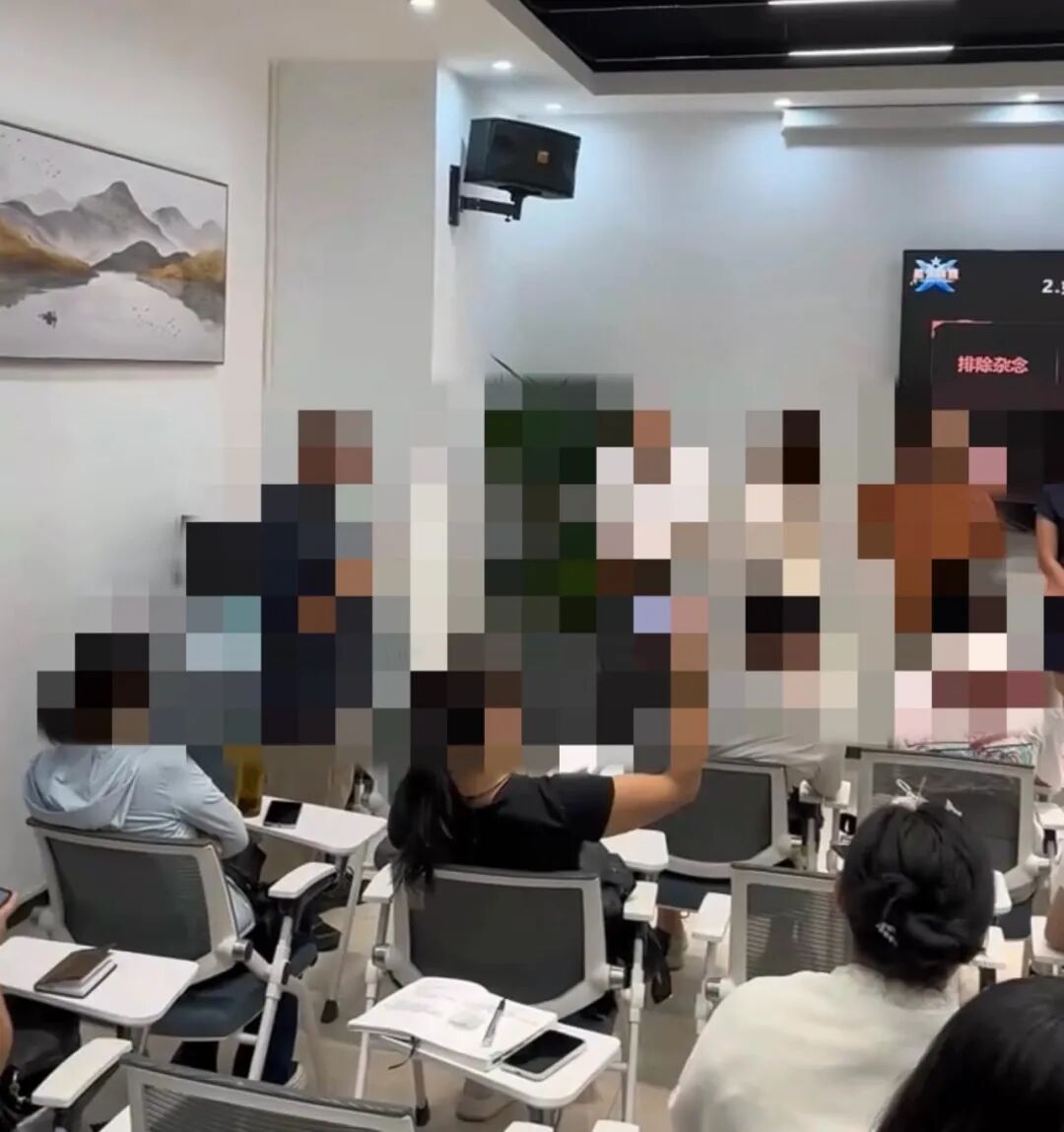 短剧培训班，正在收割爸妈的养老钱