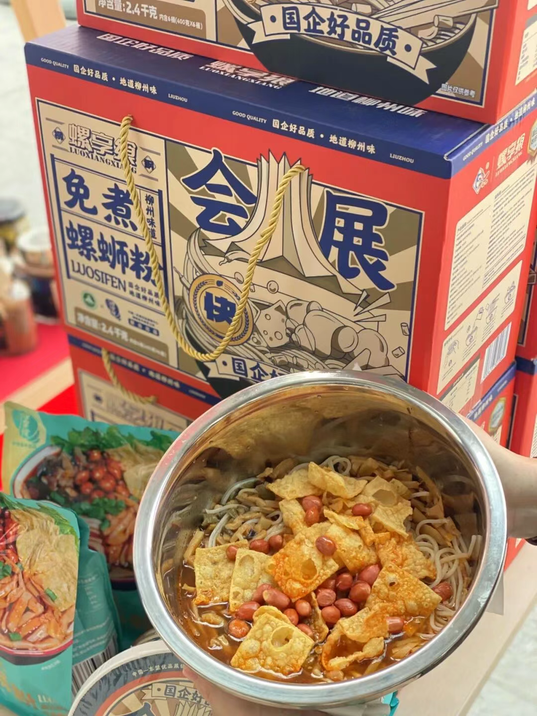 大众CC和奥迪A4L是同级车吗 奥迪A4L车身尺寸究竟是多少