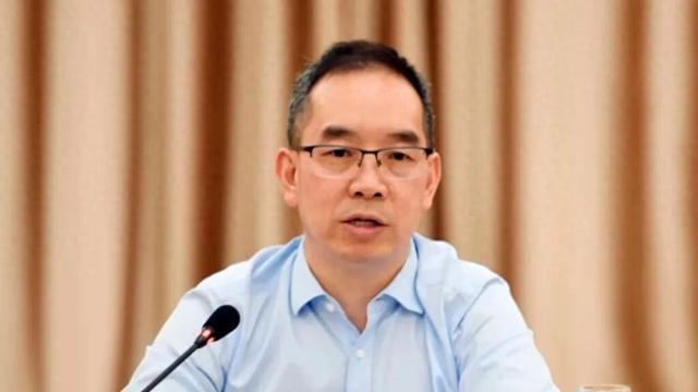 茅台董事长陈华