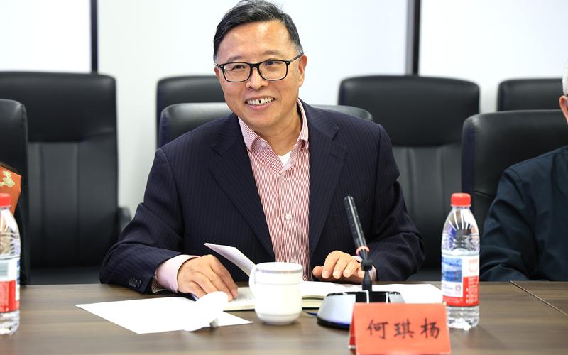 抗衰老科技专家、中国老年学和老年医学学会抗衰老分会第三届主任委员何琪杨在研讨会上发言。摄/新京报记者 王远征