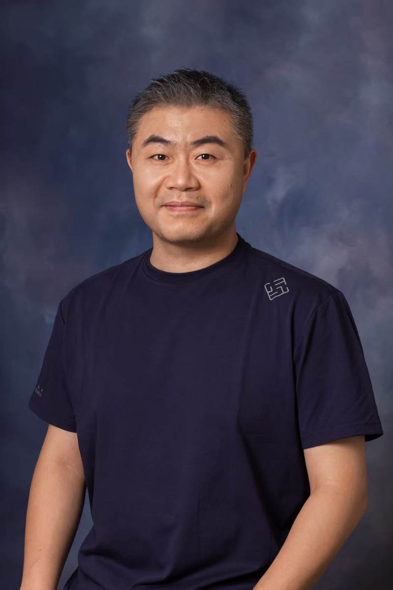 海天瑞声董事会秘书张哲。受访者供图