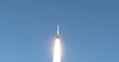 可垂直打击航母：海军万吨大驱试射高超音速导弹