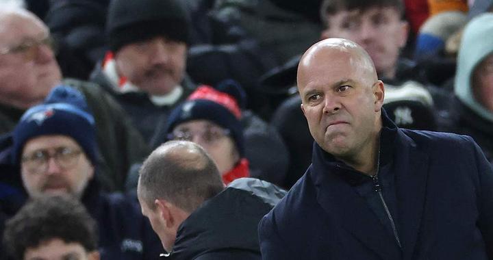 体坛联播｜曼城、利物浦、热刺战平，曾凡博时隔246天回归