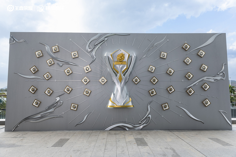 过去一个月，来自八大赛道的32支战队进行了激烈角逐。