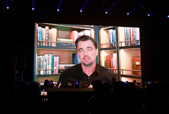 美军突袭委内瑞拉，“小李子”被“困”加勒比海岛屿