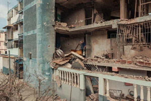 委内瑞拉官员：美国袭击造成至少40人死亡