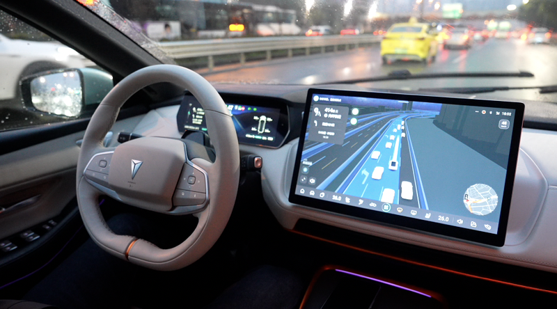 车辆启动L3级自动驾驶。新京报贝壳财经记者 陈蜜蜜 摄