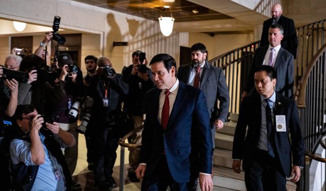 当地时间2026年1月5日，美国华盛顿，美国国务卿鲁比奥抵达国会山，与议员会面讨论美国近期在委内瑞拉的行动。视觉中国 图