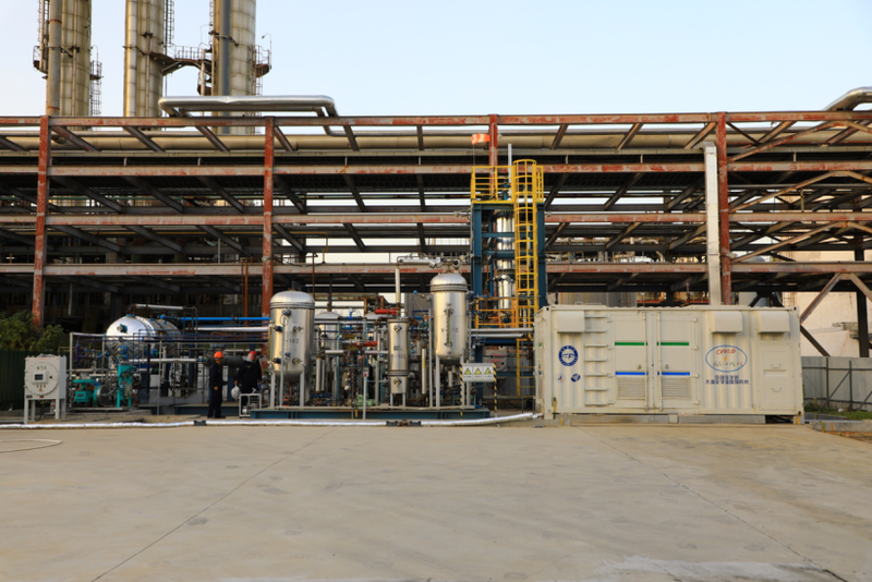 离场电催化全分解硫化氢制氢和硫磺工业示范装置。中国科学院大连化学物理研究所供图