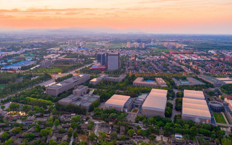 中国影都航拍。卜向东 摄