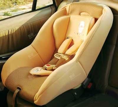 【图】安全第一 雅阁配备<em>ISOFIX</em>儿童座椅接口_汽车之家