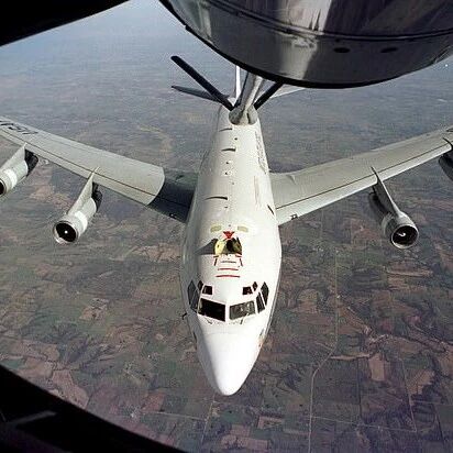 罕见！美军“核嗅探”飞机在多州上空飞行