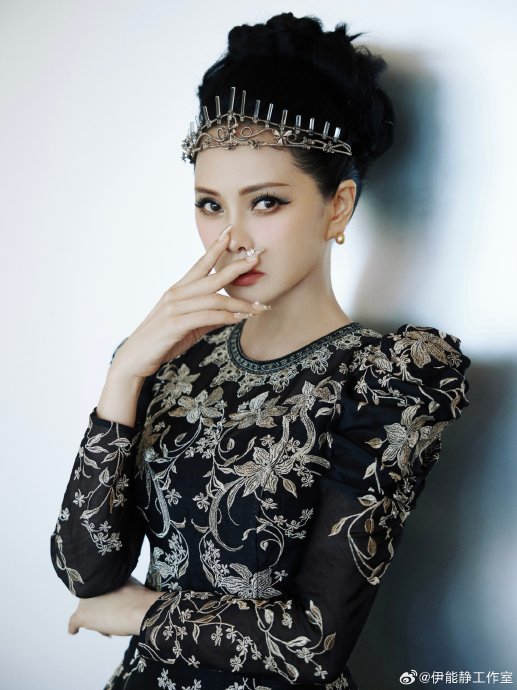 伊能静庾恩利黑金大片颠覆传统母子互动|时尚芭莎|追星语录|亲子|关系|公众_新浪娱乐_新浪新闻