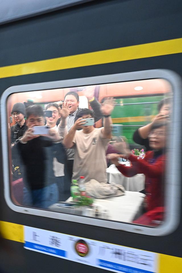 huong-dan-tai-app-vz99-ios