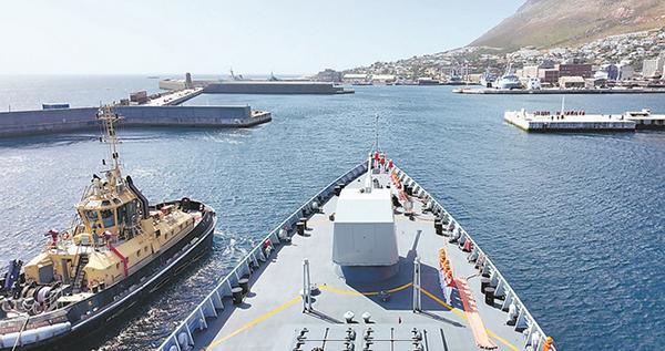 中俄等金砖国家在南非举行联合演习，“美军正密切监视”