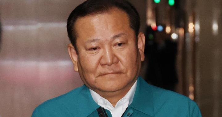 韩国内乱特检组要求对前行政安全部长判处15年有期徒刑