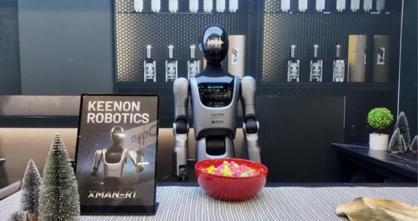 中国机器人企业参展CES，“样品都被卖光了”