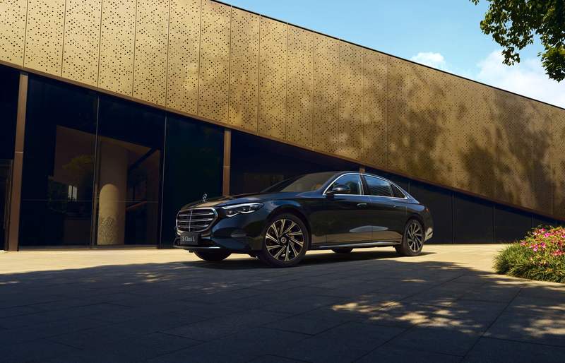 2025年，梅赛德斯-奔驰在40万级及以上的核心豪华市场、百万级及以上的高端豪华汽车市场保持份额领先。企业供图