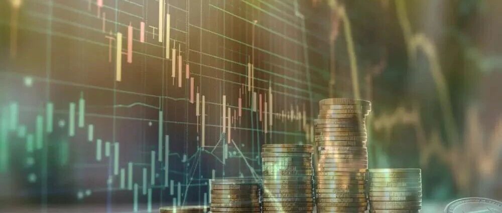 美股芯片股深夜爆发，中概股多数下跌，国际油价大跳水跌5%，加密货币集体下挫