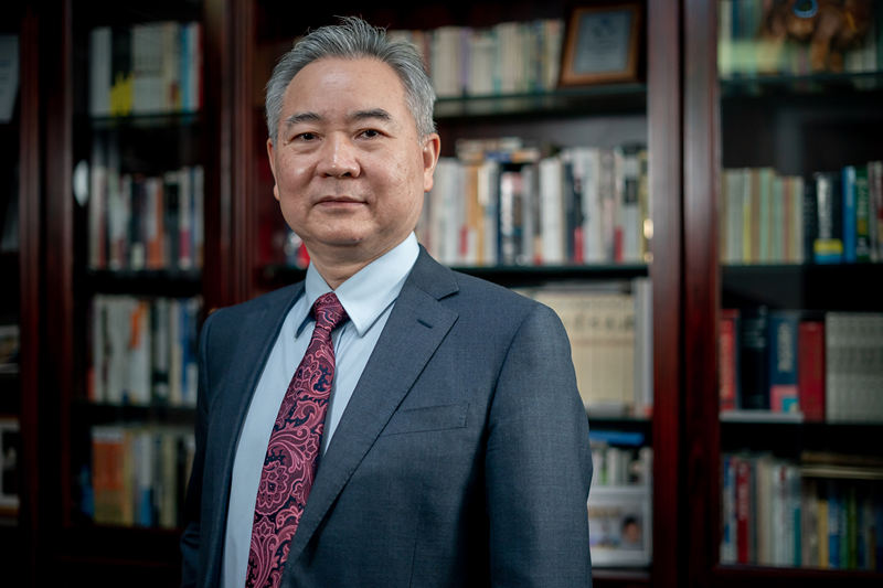 洪略全球智库理事长、中国政策科学研究会经济政策委员会副主任徐洪才。受访者供图