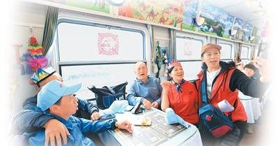 当“银发”遇见“新潮”（国际论道）