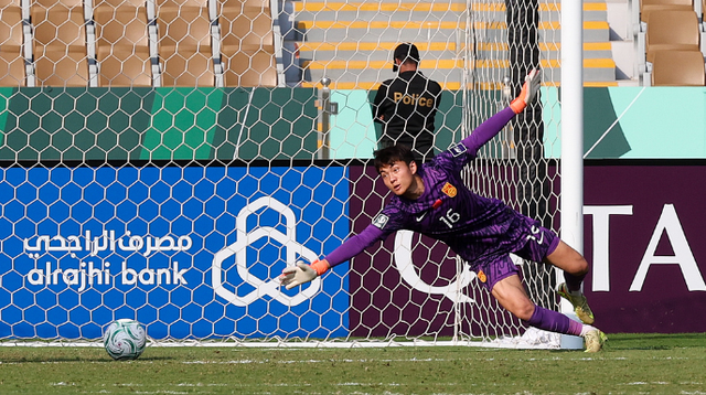 △截至目前，门将李昊在4场比赛中保持全勤且零失球，高居赛事扑救榜首位。