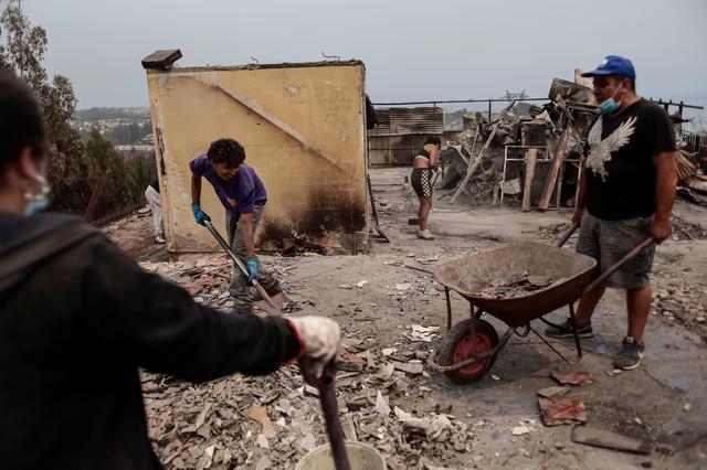 图片：新华社发