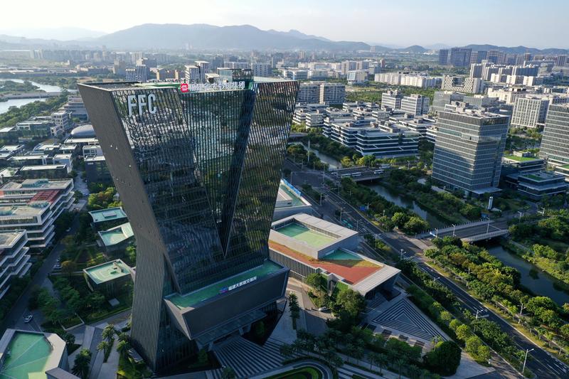 2024年7月，航拍福州新区东湖数字小镇的福建大数据交易所。图/IC photo