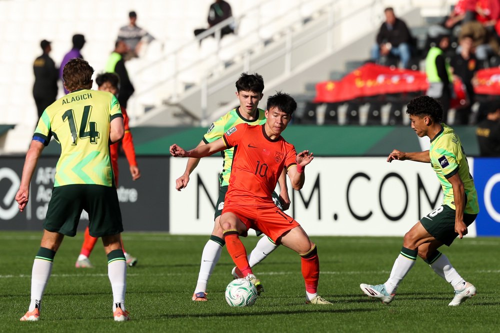 媒体人支招国足U23:贯彻防守反击,抓越南头球这一弱点|U23亚洲杯|中国男足|中国队|定位球|赵宇_新浪新闻