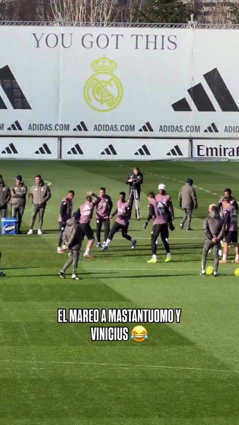 马斯坦托诺和威尼修斯抢圈时经历了长达一分钟的眩晕状态