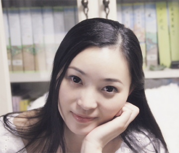 李微漪[中国女画家、作家]|一匹狼的江湖|重返狼群背后的故事|格林|重返狼群|讲述·驯狼记_新浪新闻