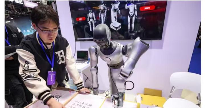 全球媒体聚焦 | 阿联酋媒体：中国引领“人工智能+”智能经济发展潮流