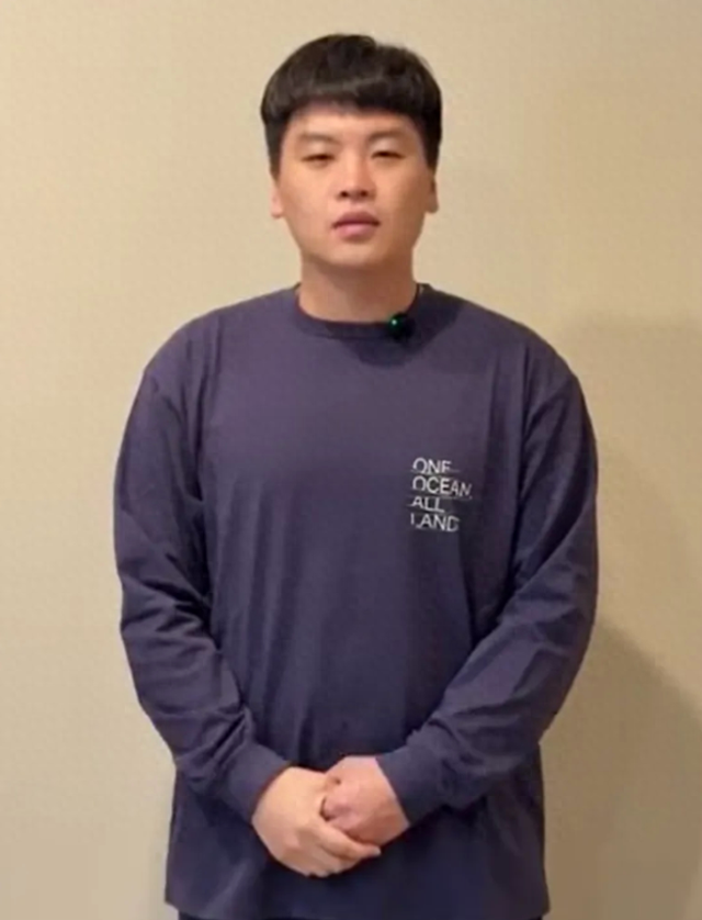 前国乒名将郝帅遭网暴报警,称直播言论被恶意剪辑家人受攻击|郝帅_新浪财经_新浪网