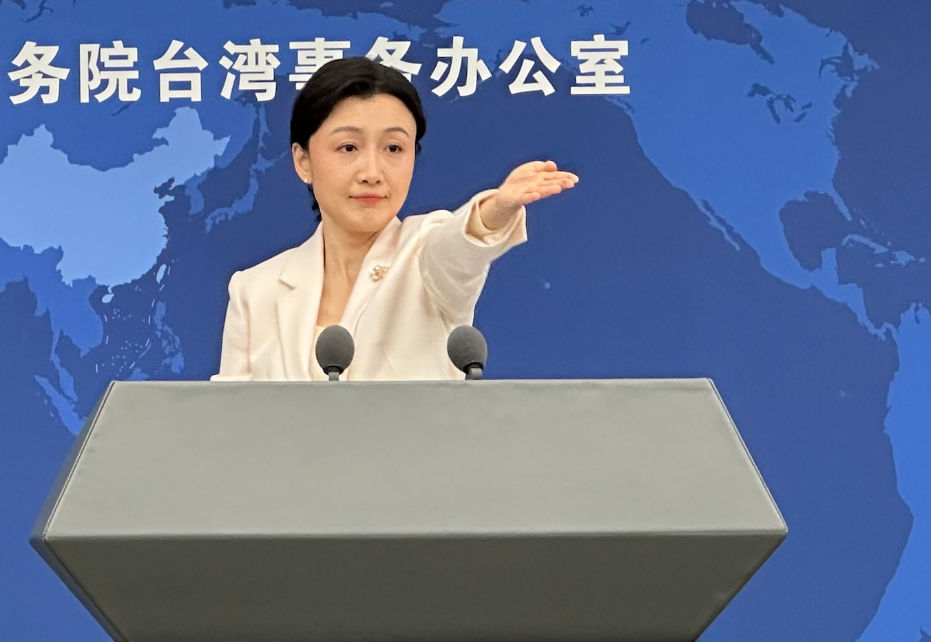 国台办：和平统一后 台湾同胞将共享伟大国家的尊严和荣耀_新浪新闻