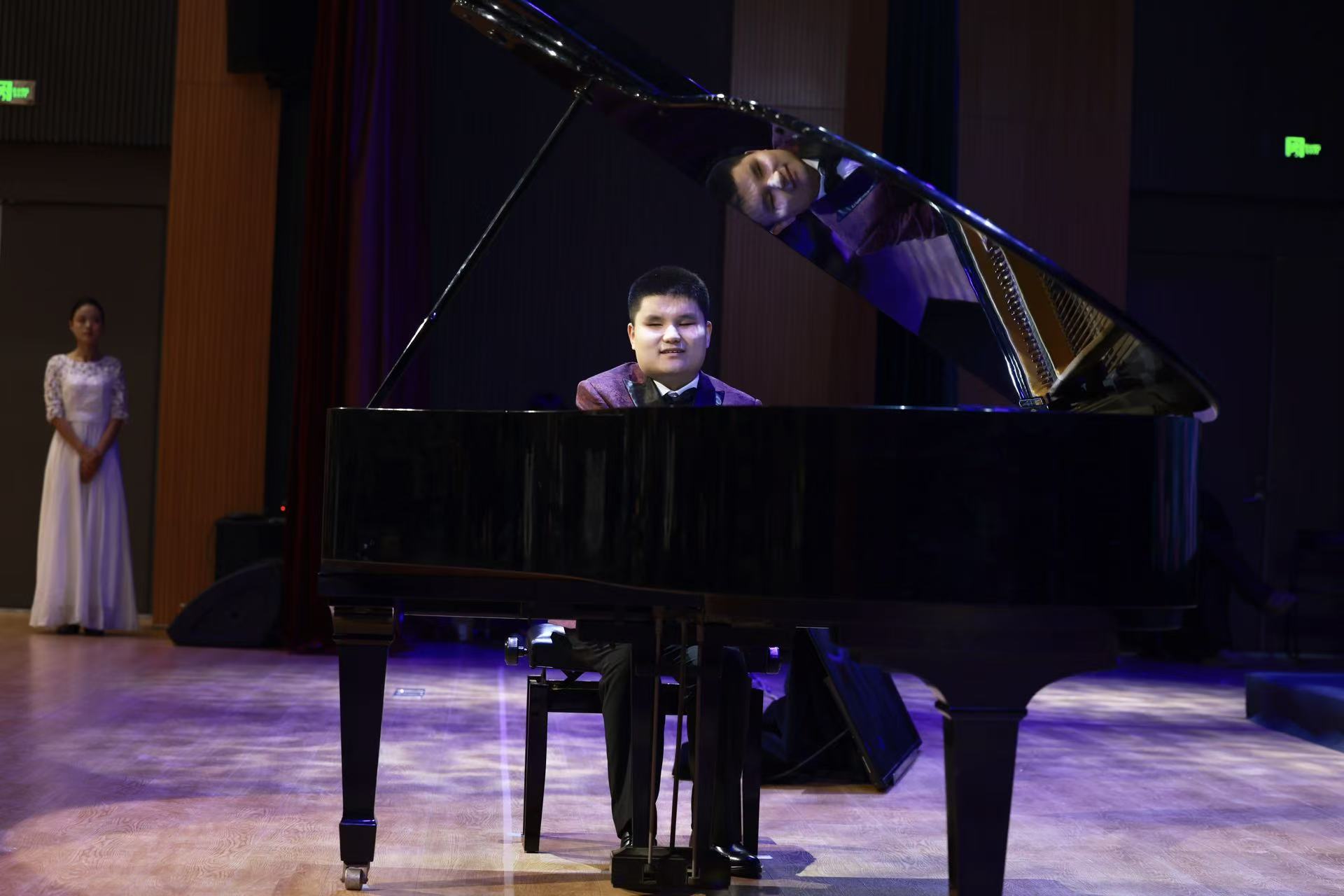 新京报公益致敬礼现场直击：善意会被看见，也必定会有回响