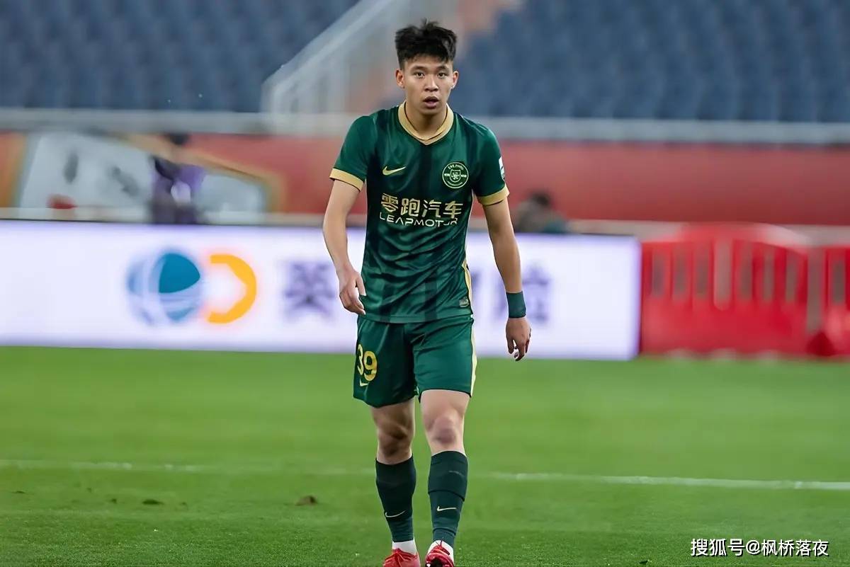 从U23亚洲杯到中超:王钰栋的“冰火两重天”,是中国足球的缩影!|中国男足|日本足球|球员|李玮锋|体系_新浪体育_新浪新闻