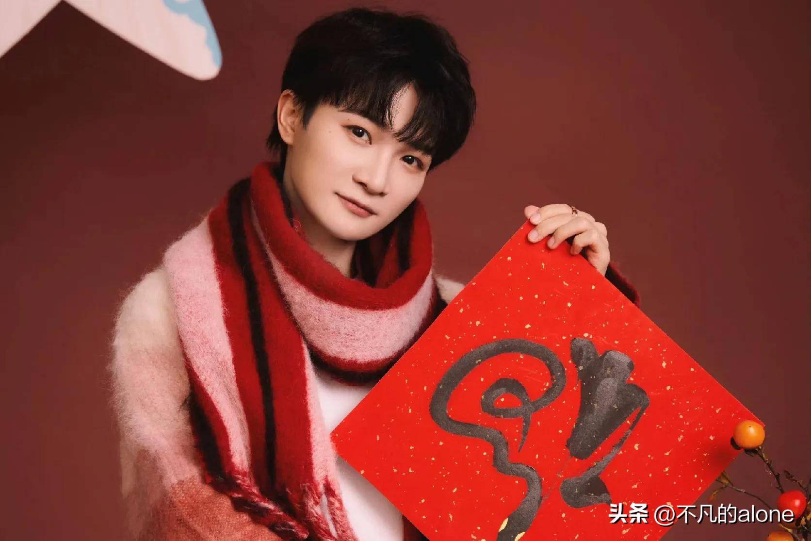 周深2025年一季度总结,晚会11场,巡演8场,3首OST,常驻综艺1档_活动_盛典_世界|西雅图|春节联欢晚会|演唱会|央视春晚_手机新浪网