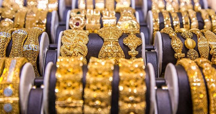 金价大幅回落 刚买的金饰能退吗？法律人士解读