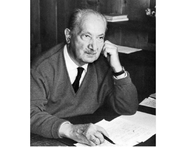 马丁·海德格尔（Martin Heidegger，1889年9月26日—1976年5月26日），德国哲学家。