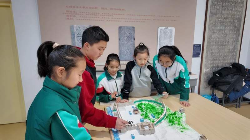 今年寒假，门头沟区的中小学生走进永定河文化博物馆开展深度研学。图/门头沟区教委官方微信公众号“门头沟教育”