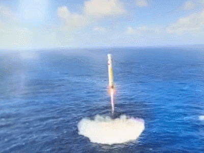 安全溅落。图源：航天科技集团