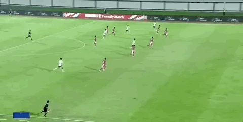 打开网易新闻 查看精彩图片