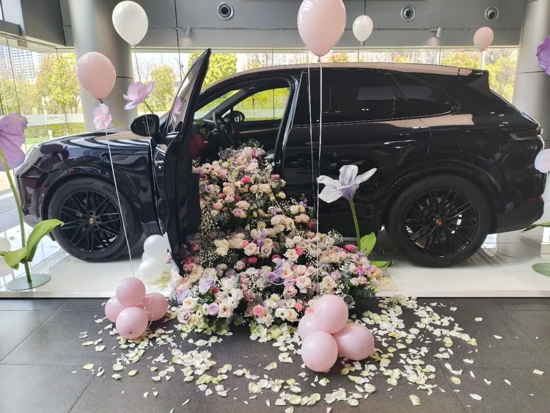小克提车当天。（图/受访者供图）