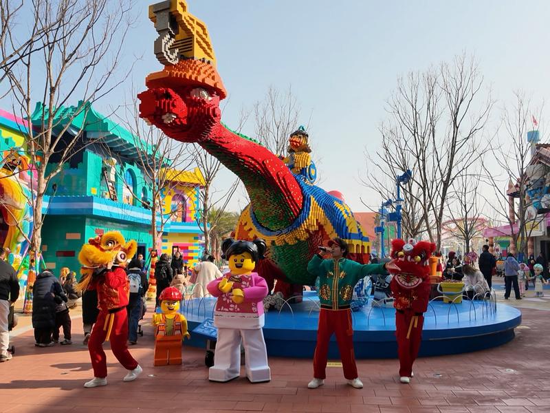 上海乐高乐园新春主题表演。新京报贝壳财经记者俞金旻 摄