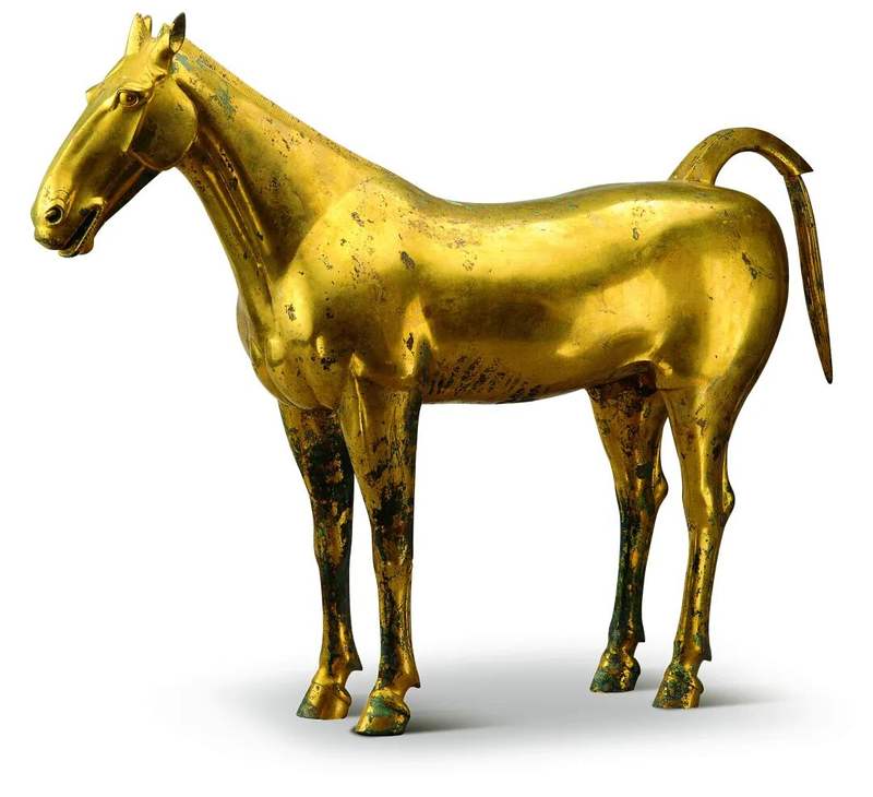 〔西汉〕鎏金马，茂陵博物馆藏。