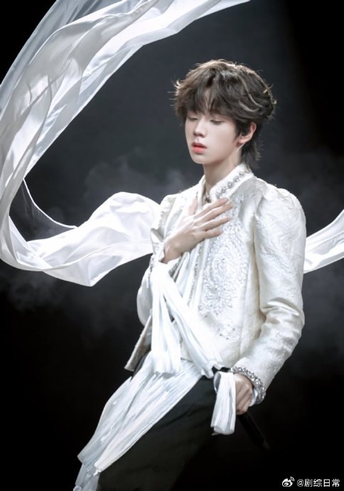 导演李南过往的《七时吉祥》口碑不佳，这是否会影响《我们的少年时代2》的制作质量？|剧本|题材|风险_新浪娱乐_新浪新闻